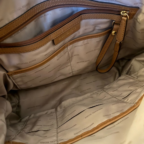 Michael Kors NWT - Picture 2 of 3